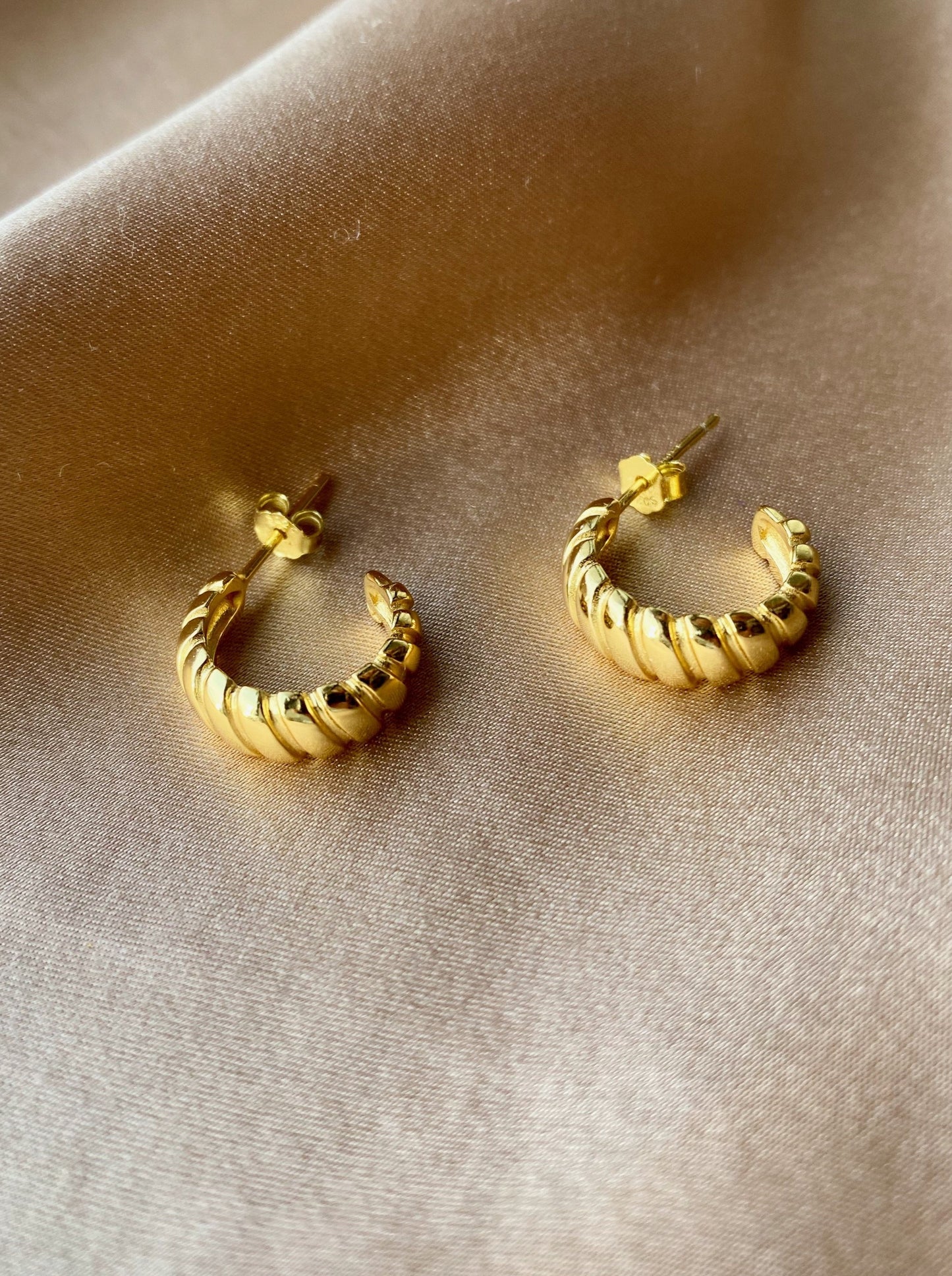 Amelia Croissant Ohrringe